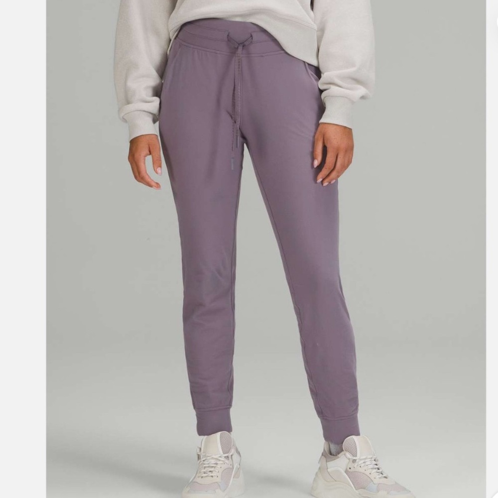 Lululemon Ready to Rulu High rise jogger dusky lavender size 2